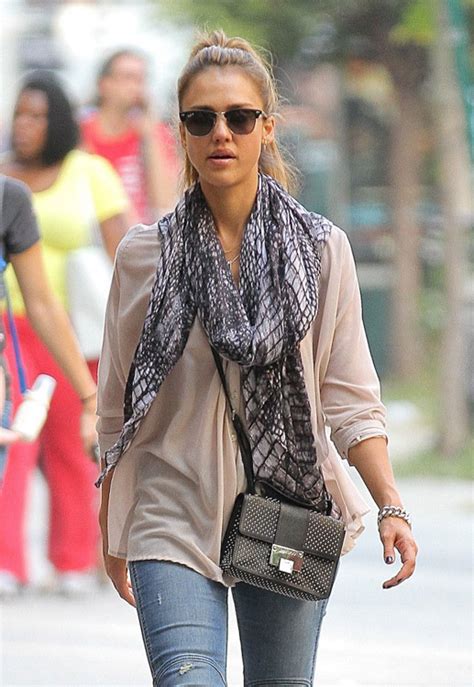 The Many Bags of Jessica Alba 